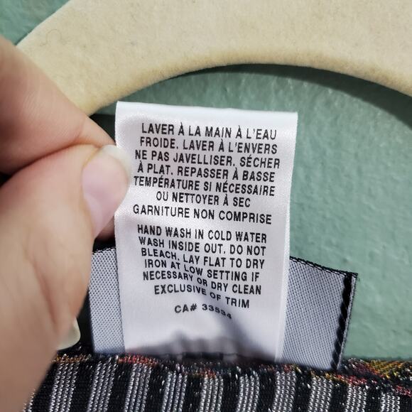 Libra Womens Colorful Multicolor Metallic Art To Wear Tunic Top Size Medium - Picture 6 of 6